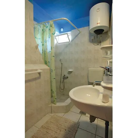 Lovely In With Kitchen Apartman *
